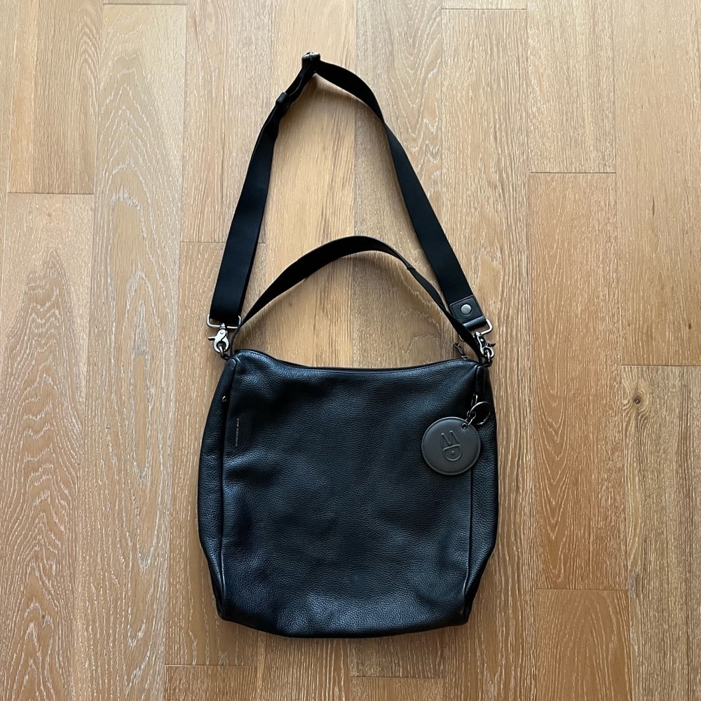 Mandarina Duck gently worn black leather bag with double strap